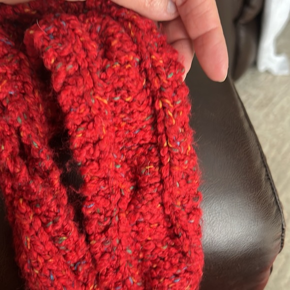 Talbots long skinny red scarf - Picture 5 of 6